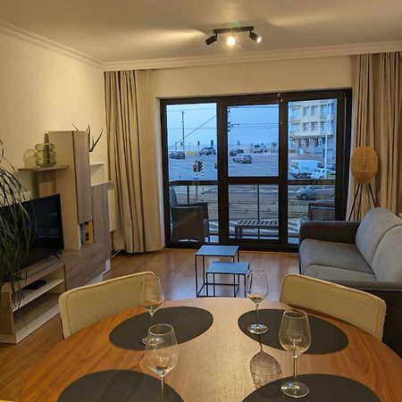 Vista Linda, Leuk Appartement Vlak Bij Zeedijk En Strand Остенде Екстер'єр фото