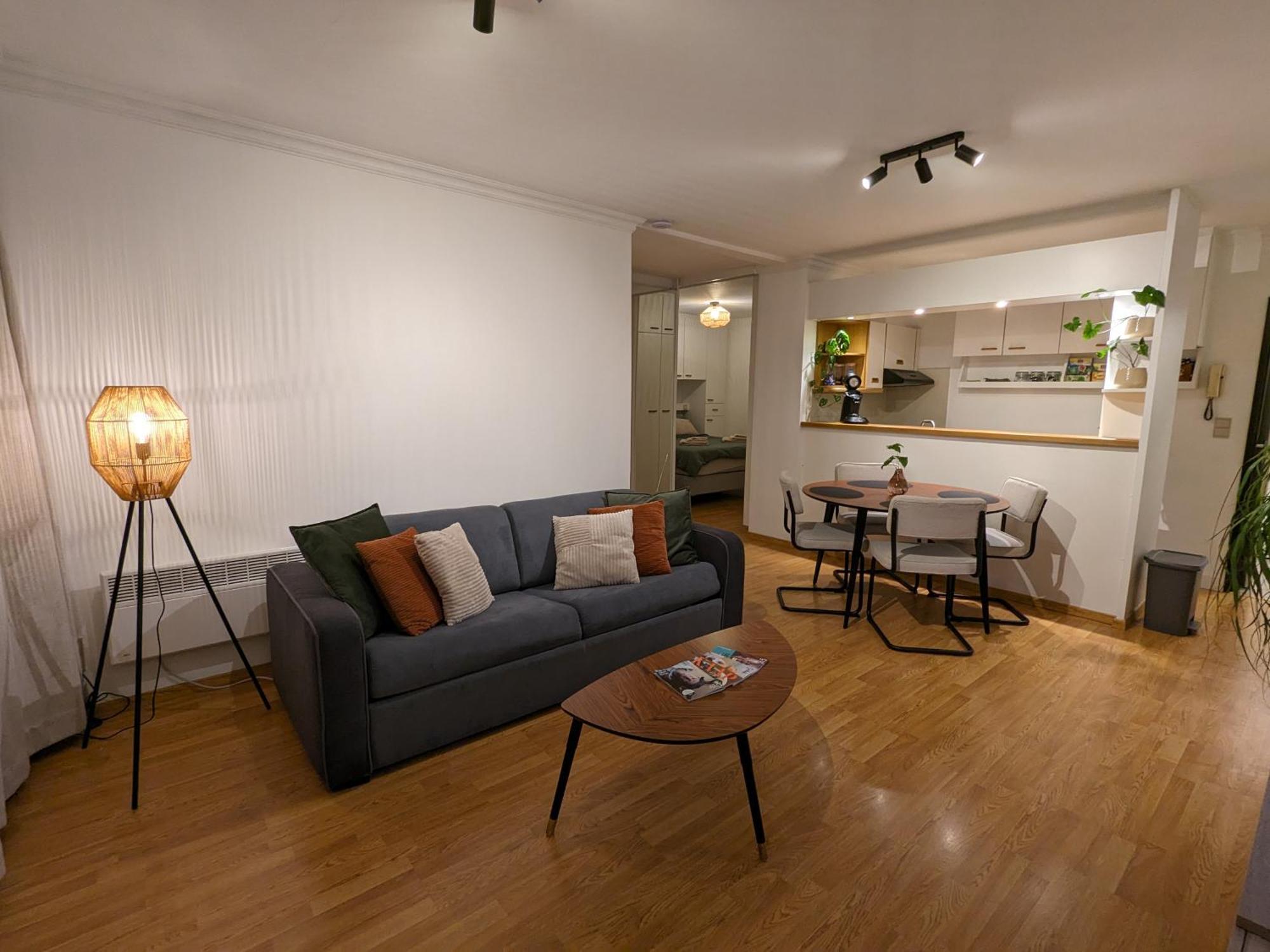 Vista Linda, Leuk Appartement Vlak Bij Zeedijk En Strand Остенде Екстер'єр фото